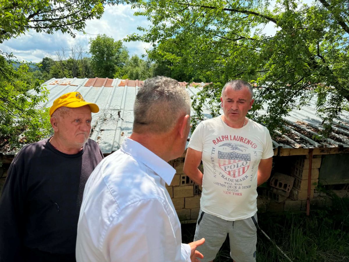 Областният управител извърши проверка на място след сигнал в Орешак